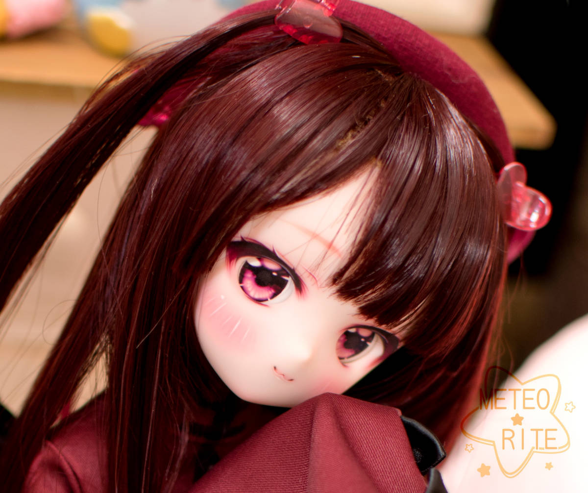 【METEO RITO】DDH－01 セミホワイト肌　カスタムヘッド＋試作ラベルアイ＋ソフビ盛り部分があるため難あり