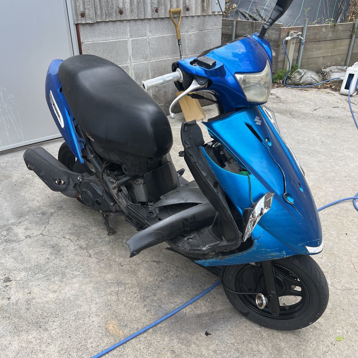 v125g実働部品取り アドレスv125g部品取り車