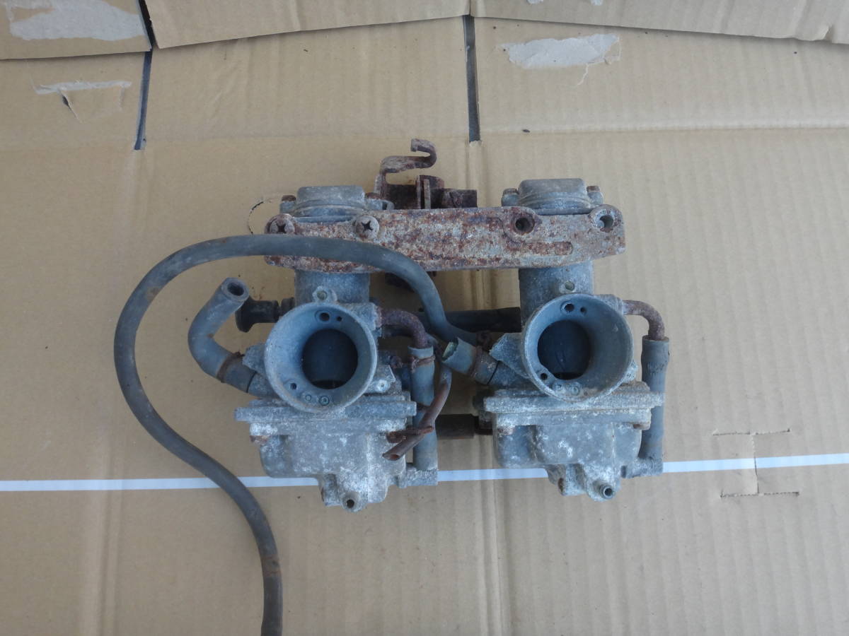 RZ250Rキャブレター rz RZ250R 1XG 純正キャブレター 中古 ジャンク