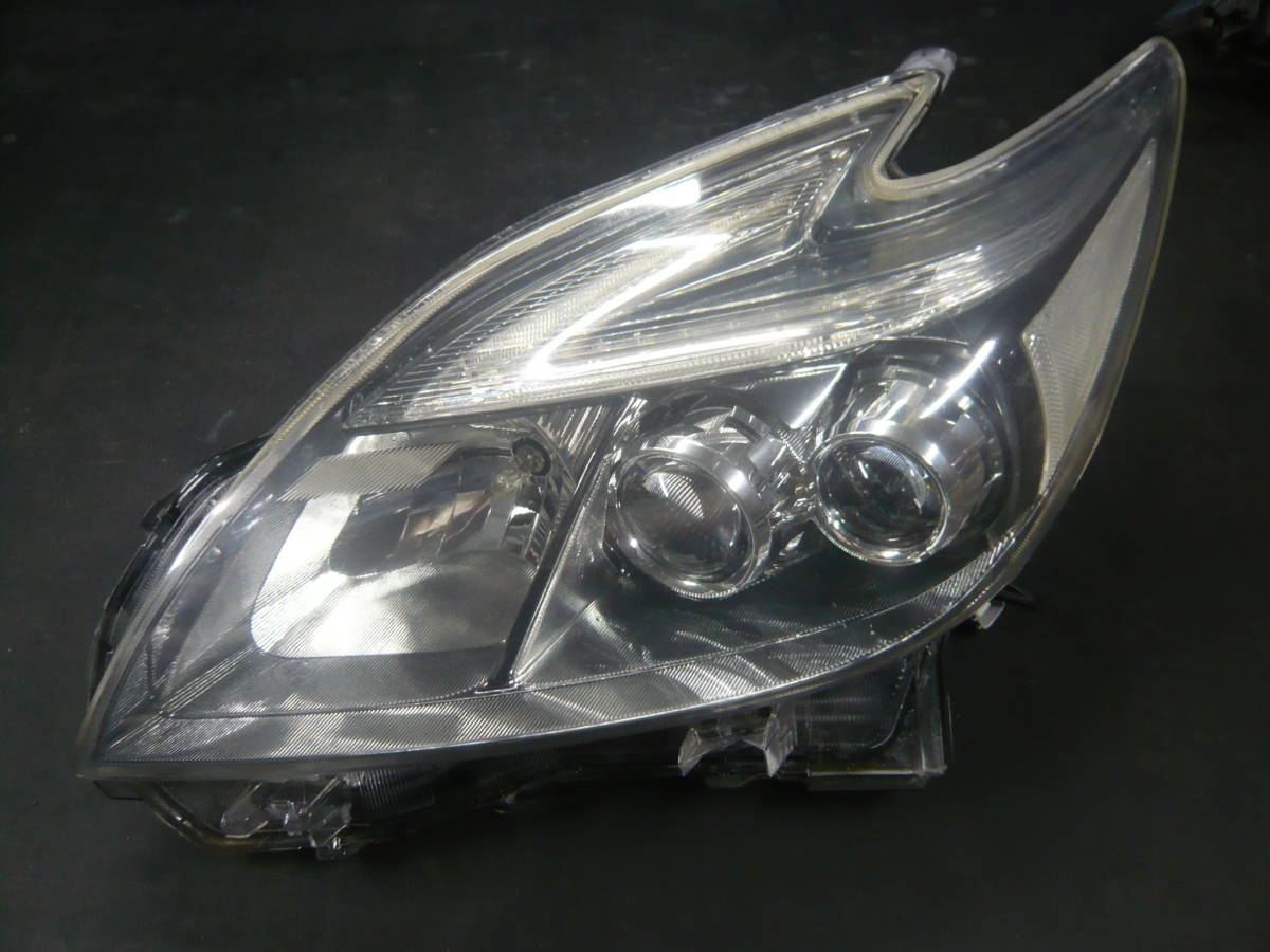 プリウス ZVW30 後期 LED プリウス ZVW30 LED ヘッドライト 左 47-49