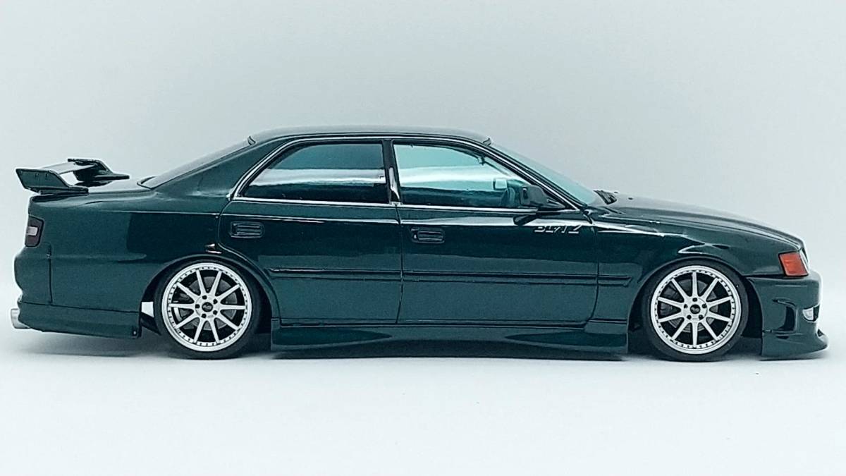 チェイサー プラモデル 完成品 1⁄24 アオシマ チェイサー Blitz 完成品