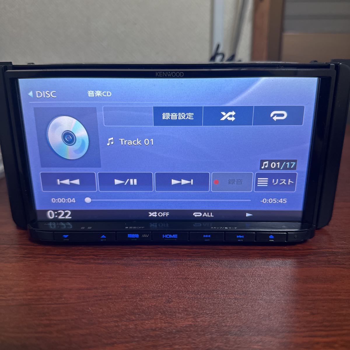 KENWOOD製 MDVーD304W KENWOOD MDV-D304 メモリーナビ ワンセグTV CD/USB/SD AV