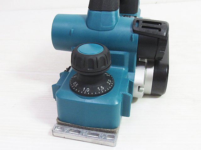 ∞ makita マキタ 82mm 充電式カンナ KP181D 本体のみ 高トルク