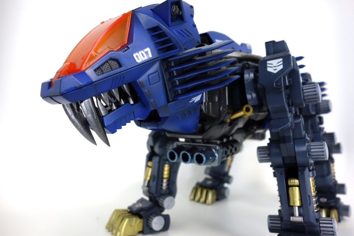 塗装済み完成品 ZOIDS ゾイド HMM シールドライガー バン仕様 改修済み 