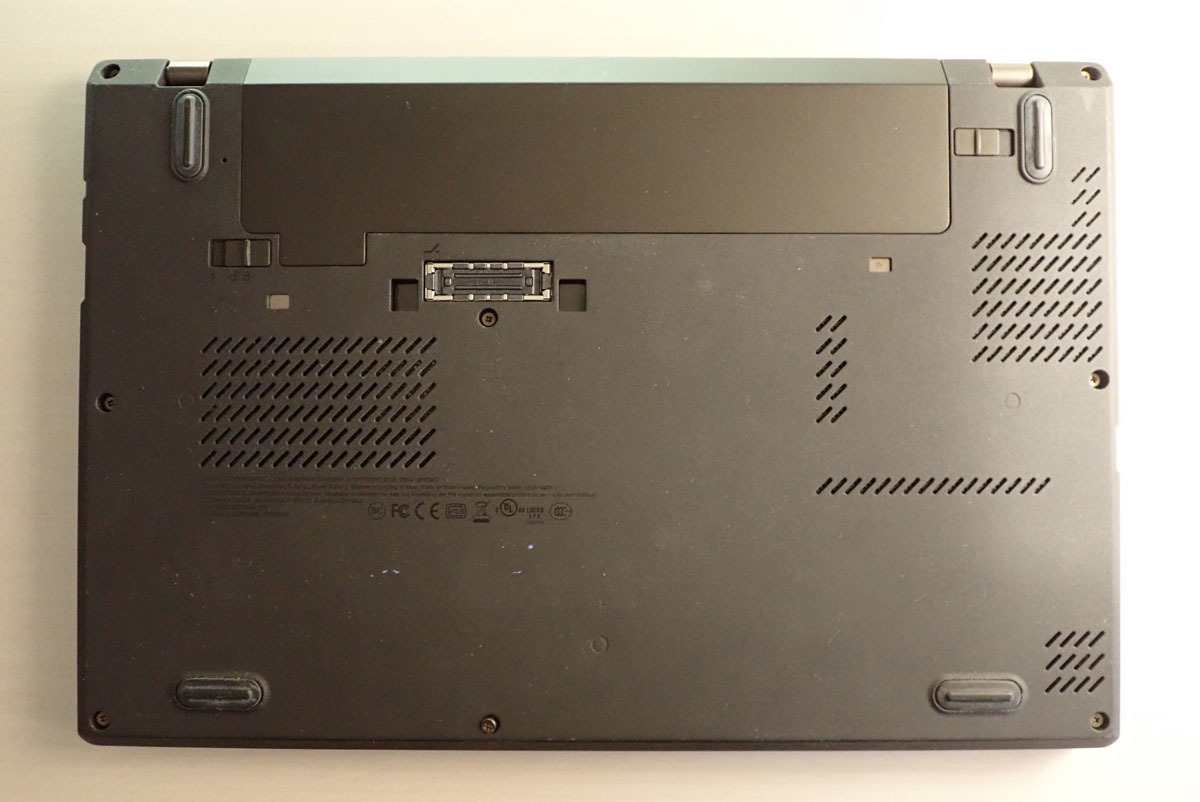 ジャンク】Lenovo ThinkPad X250 i7-5600U 8GB SSD240GB 本体のみ(13