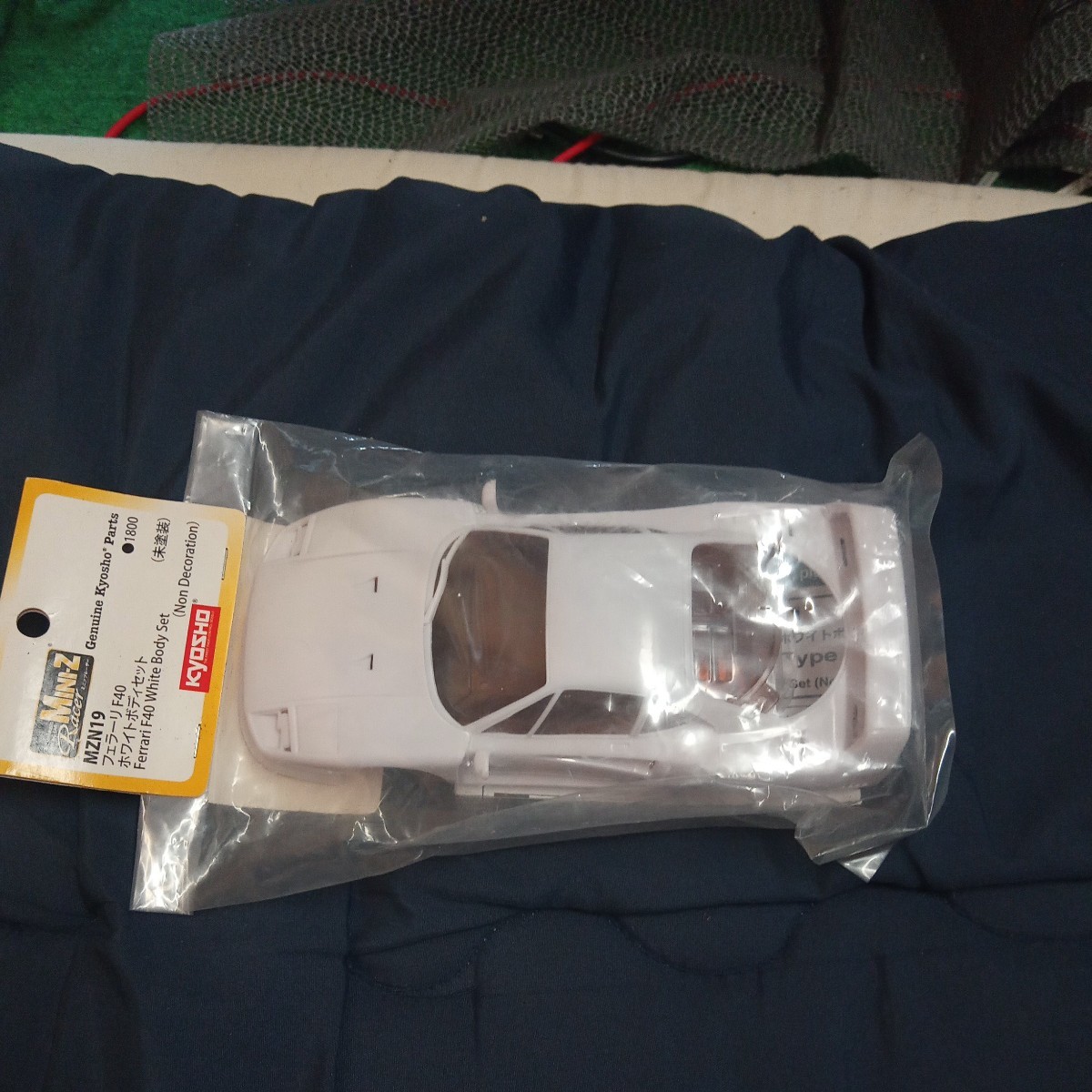 ミニッツ MZN19 フェラーリF40 ホワイトボディ フェラーリF40 F40 京商