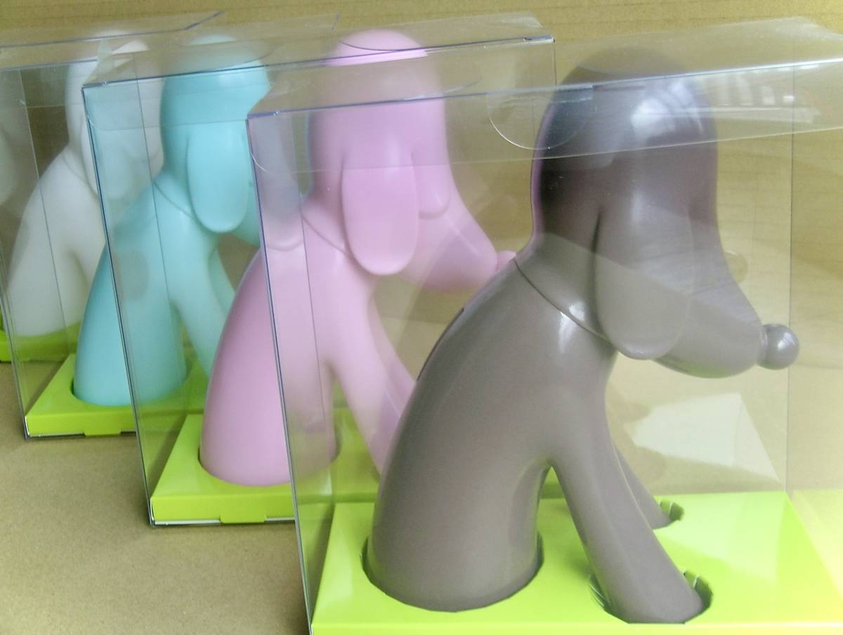 奈良美智「あおもり犬」（貯金箱）4点（白、ブルー、ピンク、ココア 