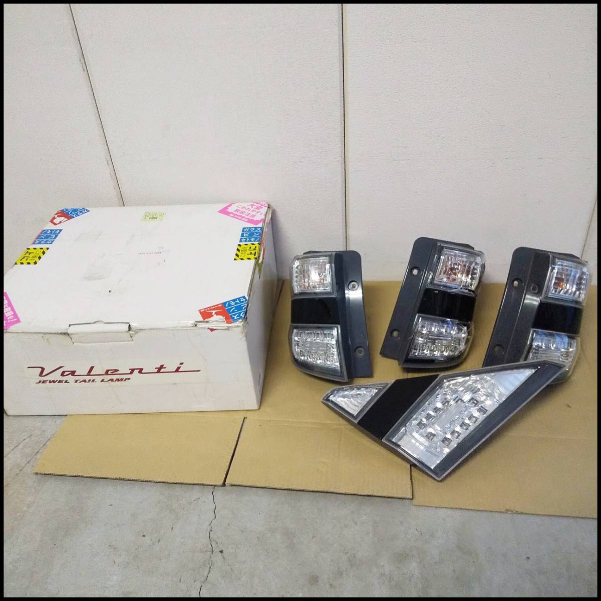 アルファード DBA-ANH20W テールランプセット Amazon | VLAND トヨタ