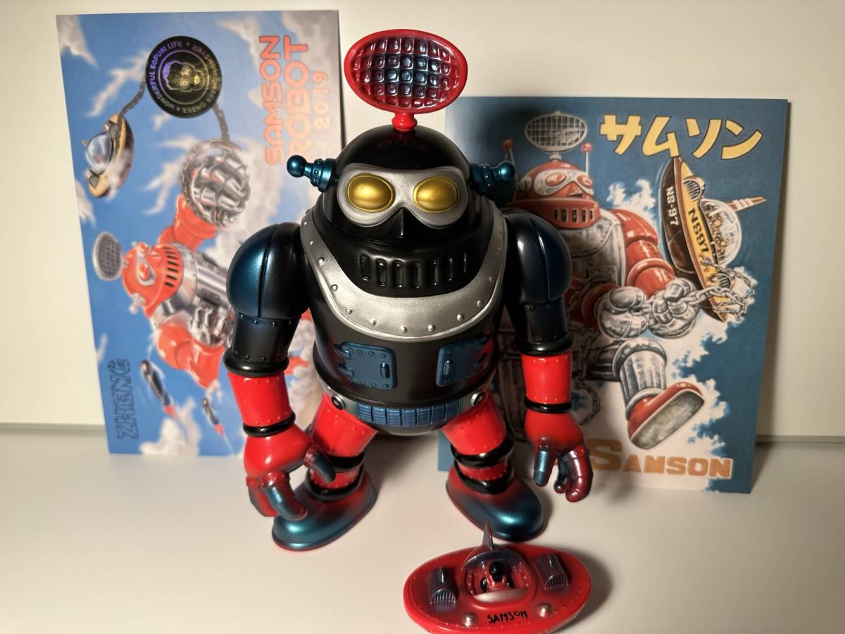 ZHENG ZHENG MONSTER/SAMSON-ROBOT/約30cm/HXS iPad (10.5インチ) 64GB 