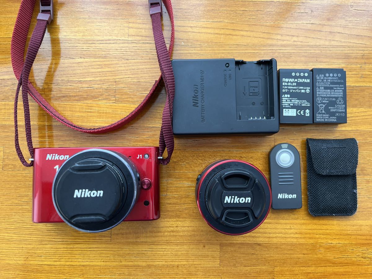 【ジャンク品】Nikon　1 　J1 ミラーレスカメラセット　　一眼 Nikon ミラーレス一眼カメラ Nikon 1 (ニコンワン) J1 (ジェイワン
