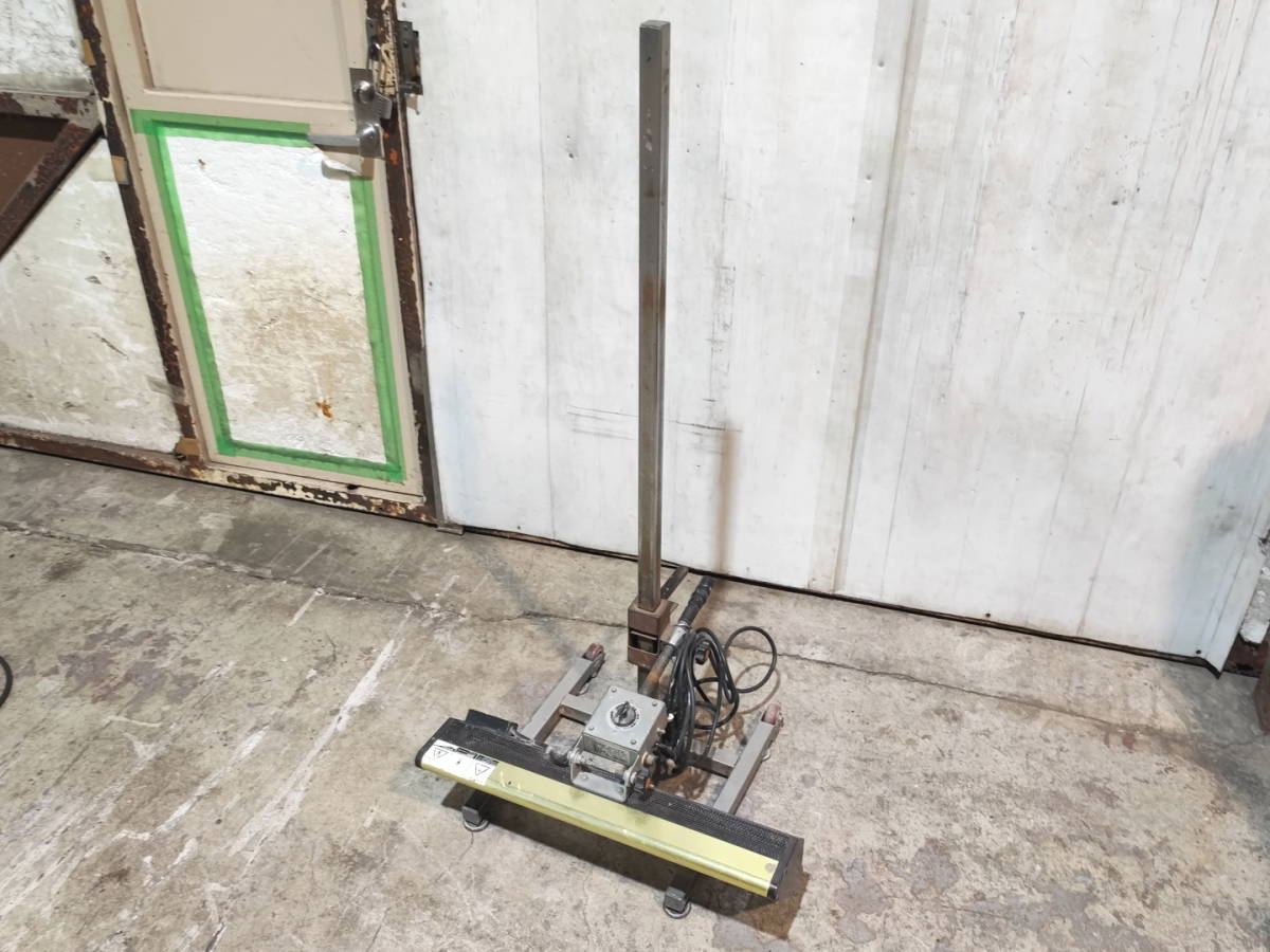 9948 中古 引取限定 赤外線乾燥機 明々工業 MMH-1000R-100 100V