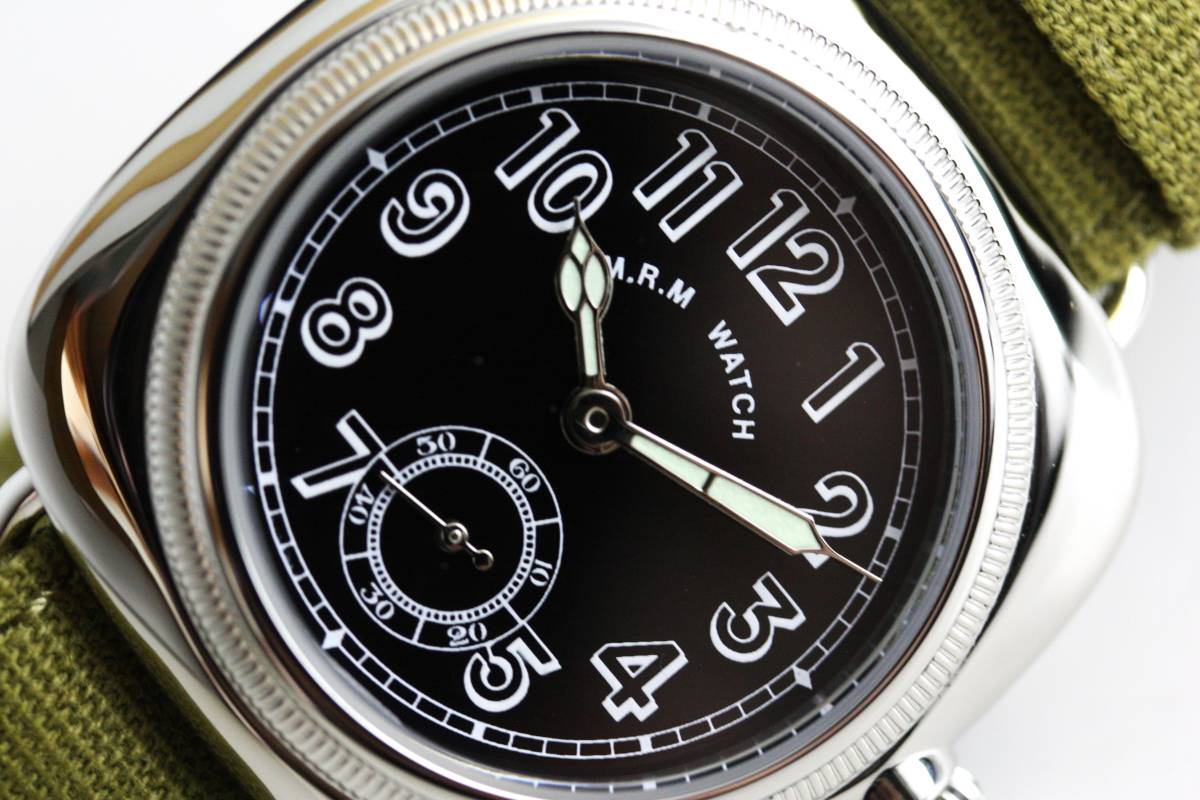 M.R.M WATCH 1930年代の復刻 クッションウォッチ ヴィンテージ 12時間