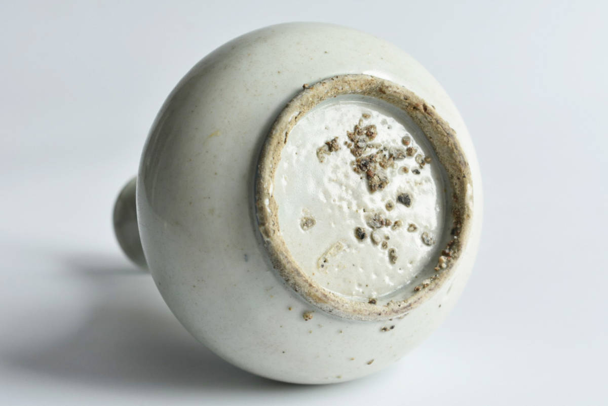 李朝 白磁染付瓶/徳利 酒器サイズ】朝鮮美術 花文 花器 花入れ 青花(李