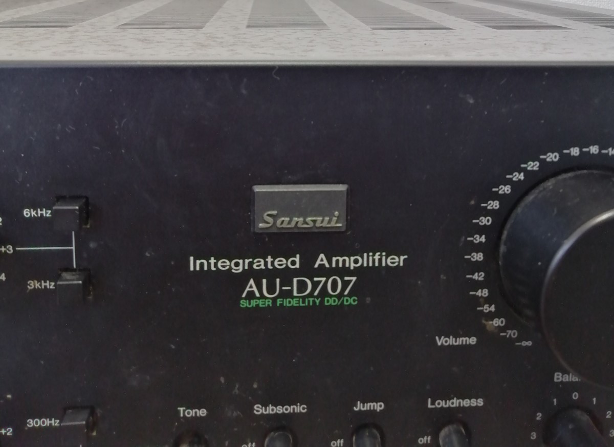 ジャンク品 サンスイ AU-D707 プリメインアンプ 横43cm SANSUI