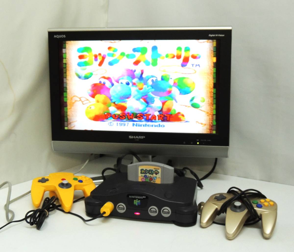 □ 任天堂64 NINTENDO64 NUS-001 本体 ブラック メモリー拡張パック 