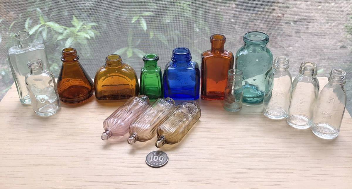 レトロ ガラス瓶 小瓶 目薬 ゆらゆらガラス 一輪差し ホトルティキンク 