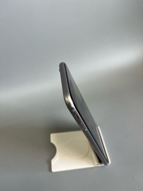 ■□2682 apple iphone6s アイフォン MKQJ2J/A 16GB SIM解除 シルバー　背面熱有り□■ iPhone - 6s Plus GSM) Wikipedia
