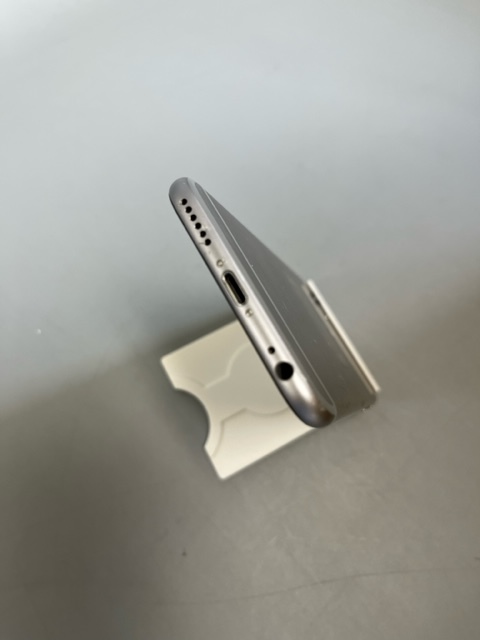 ■□2682 apple iphone6s アイフォン MKQJ2J/A 16GB SIM解除 シルバー　背面熱有り□■ iPhone - 6s Plus GSM) Wikipedia