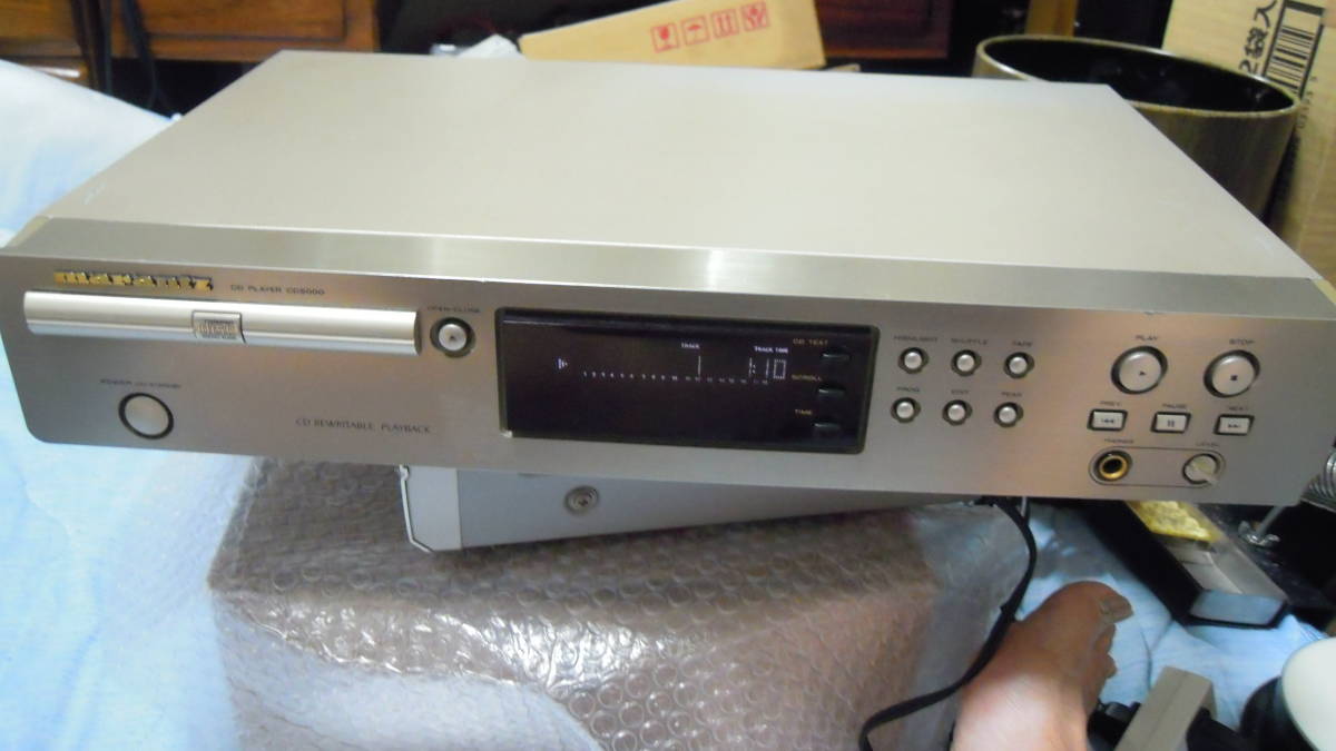 MARANTZ フルサイズ・高級・高音質CDプレーヤ CD5000 CD-TEXT表示の