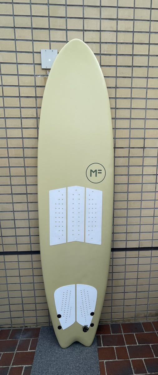 最新作，HOT 激安 超グッドコンディションMF ソフトボード 超お買い得 フルデッキ付き TWIN TOWN 7&rsquo;6&rdquo; 55L SOY(7.0フィート～)｜売買されたオークション情報、yahooの商品情報をアーカイブ公開 - オーク ショートボード