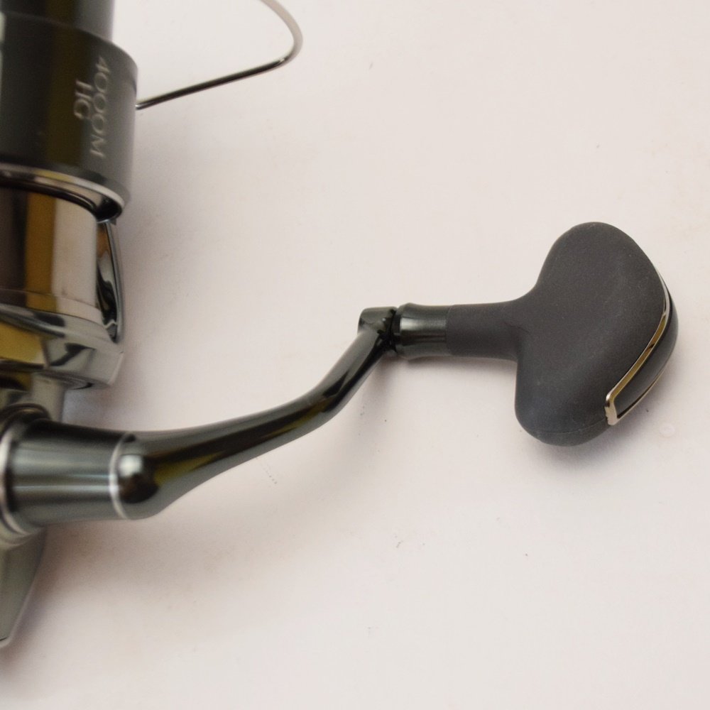 SHIMANO 美品 シマノ 22 ステラ 4000MHG スピニングリール SHIMANO 美品 シマノ 22 ステラ 4000MHG スピニングリール