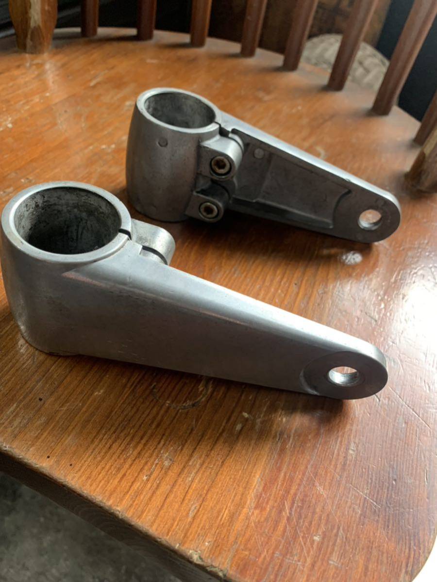 SR400取り外し、アルミヘッドライトステー35パイ中古品