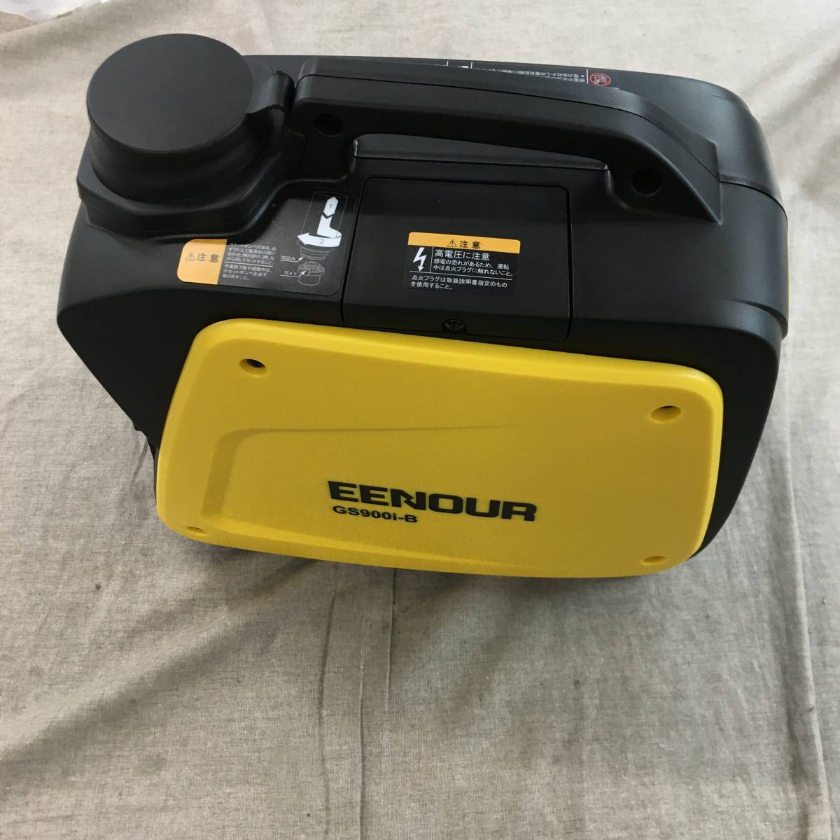未使用 EENOUR インバーター発電機 GS900i-B カセットボンベ式 定格 