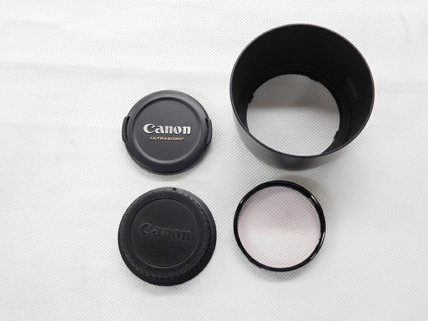 ジャンク Canon EF 85mm F1.8 USM レンズ 大口径 単焦点T1772188