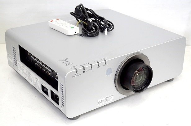 Panasonic ◎パナソニック PT-D5700 Panasonic/パナソニック 6000lm 1