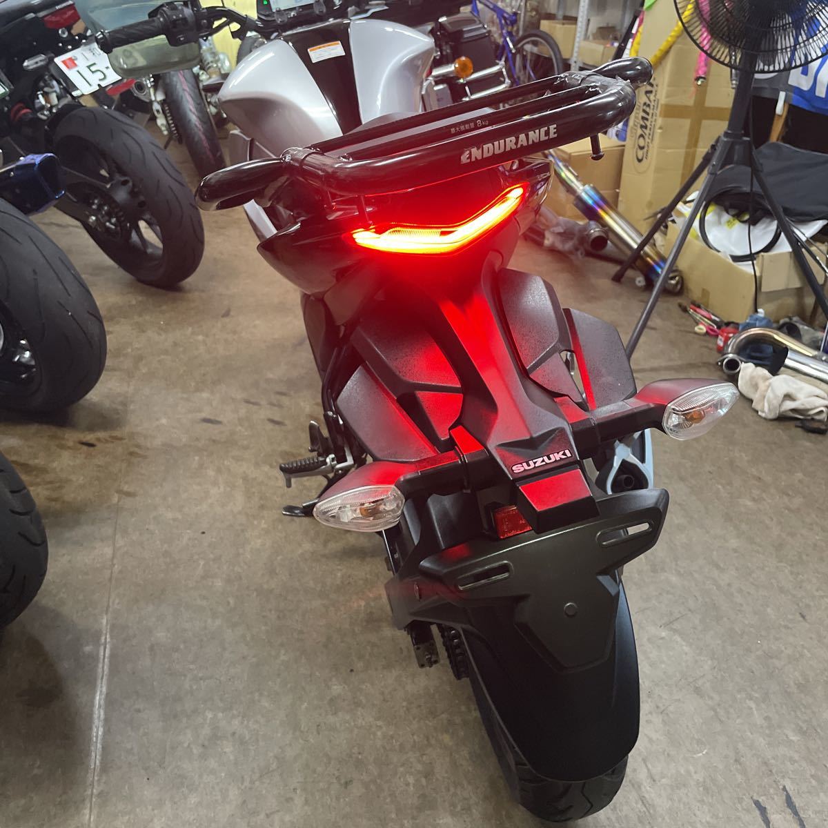 ジクサー150 | ジクサー 0 22Racing バイクマフラー 2BK-ED13N メーターバイザーロング ED22B 2020年 ED13N ジクサー250 バイクの中古が安い!激安で譲ります・無料で 新車 スズキ 二輪車
