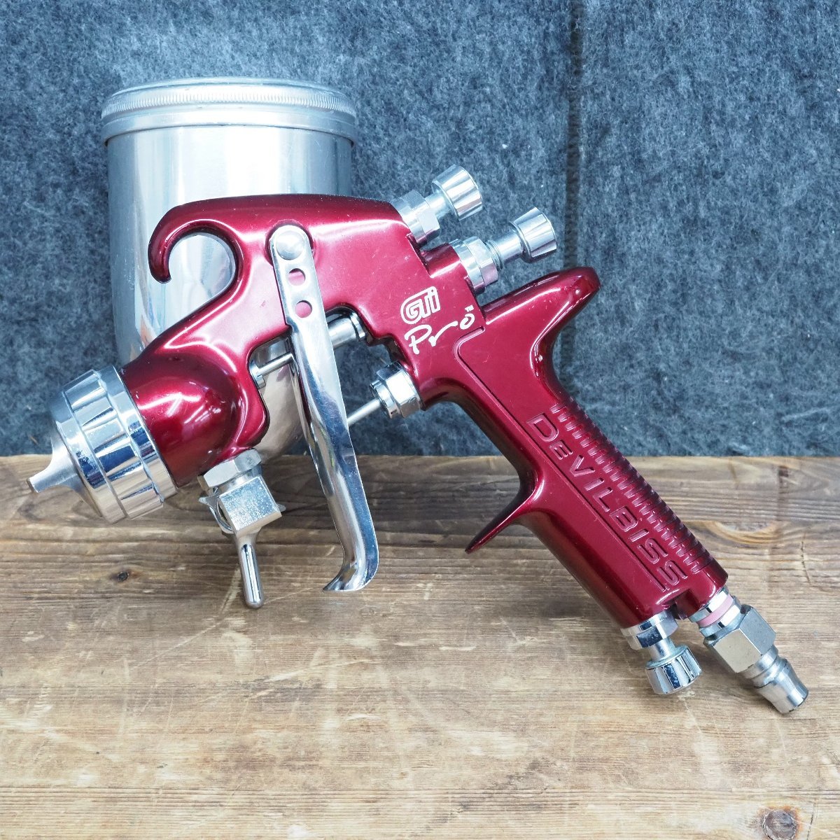 DEVILBISS デビルビス GTI Pro 口径1・3 中古 ЗЗ DeVILBISS デビルビス