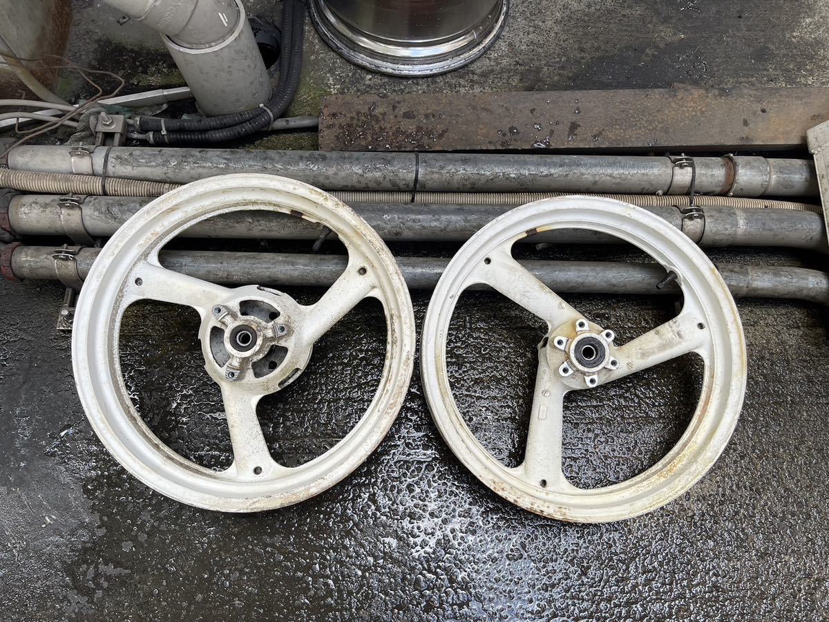 XJ400D？純正リアホイール