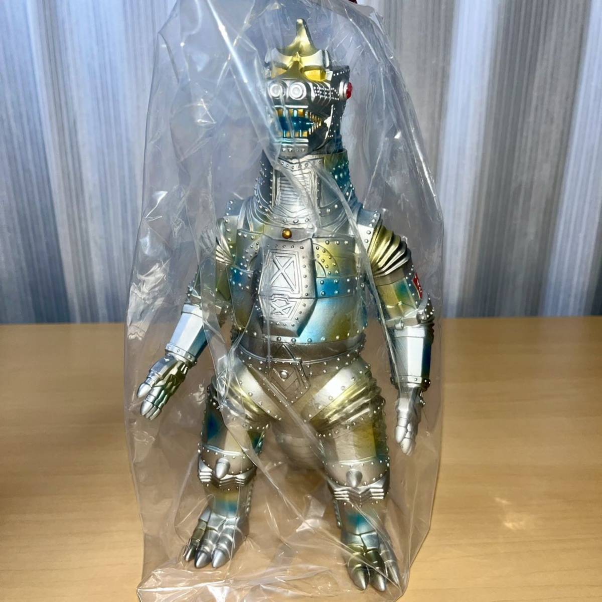 S.H.MonsterArts キングギドラ (1972)　地球攻撃命令 未開封 イエロー目 メカゴジラ 350 シルバーver. マルサン MARUSAN ゴジラ
