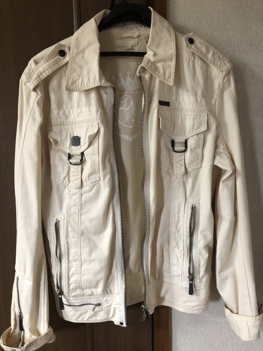 DIESEL ブルゾン　ホワイト　XL 　中古　　３５００円　