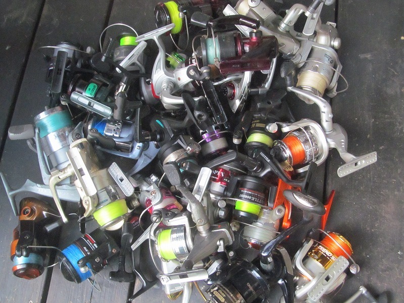 リール大量 ジャンク扱いにて 取引条件必ず確認してください ゆうパック100着払い発送