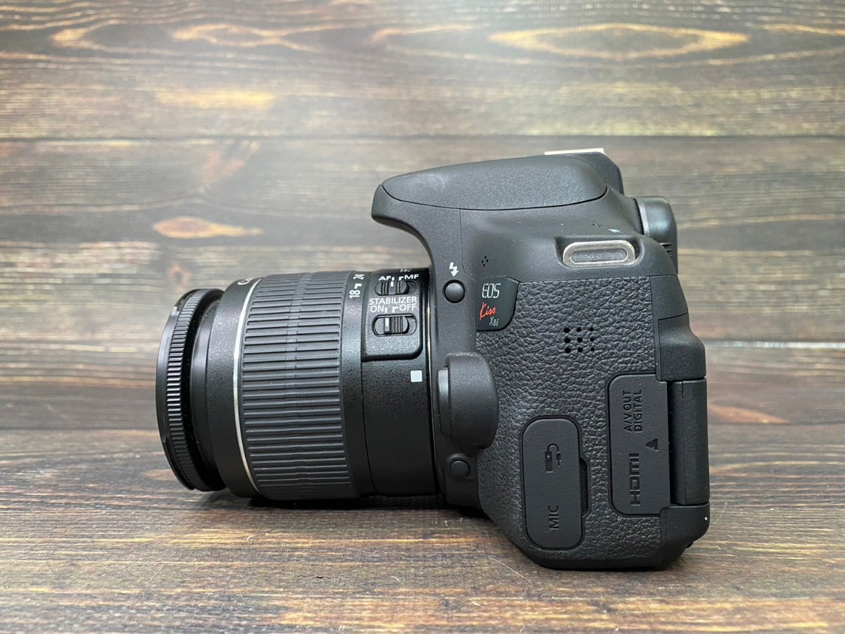 Canon キヤノン EOS Kiss X8i レンズキット デジタル一眼レフ