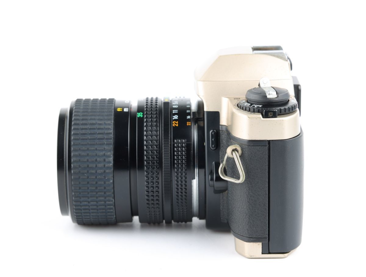 Nikon FE10 フィルム一眼レフカメラ ズームレンズセット □Nikon FE10 フィルム一眼レフカメラ ズームレンズセット 機械式