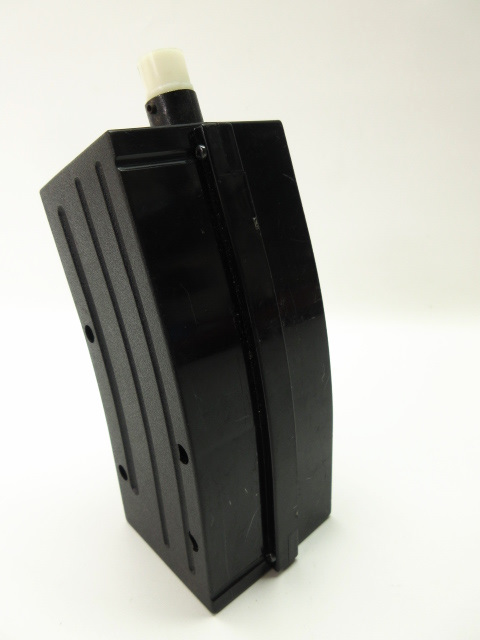 ■ビックモデル 電動給弾器クイッくん マガジン給弾 サバゲ