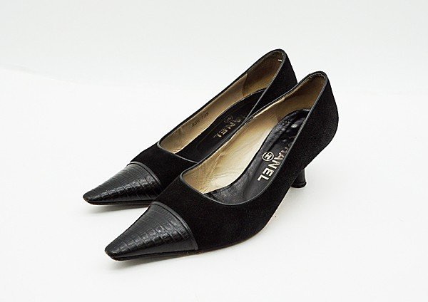 ◇【CHANEL シャネル】キャップトゥ パンプス ブラック 35 1/2