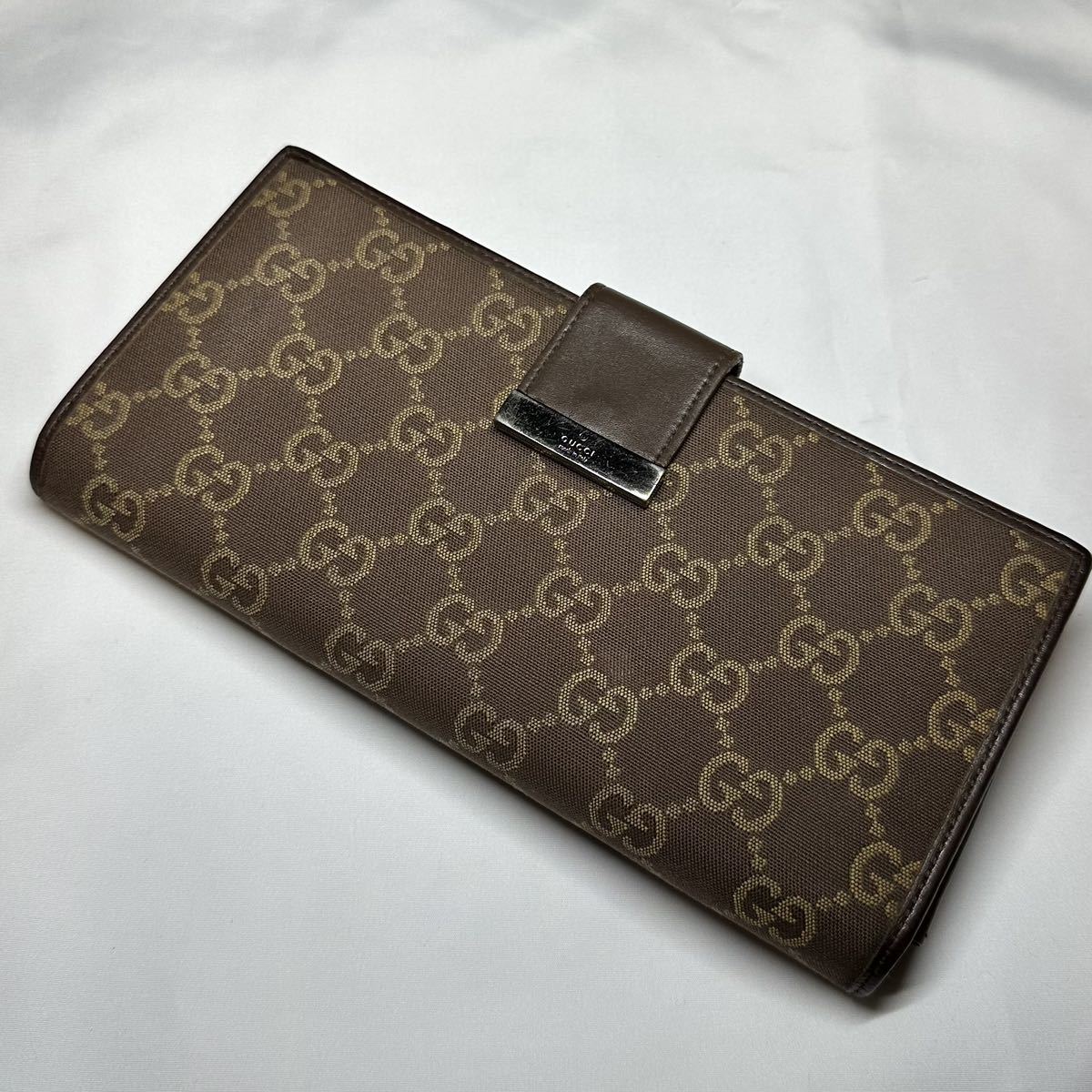 GUCCI グッチ キャンバス 折り財布 メタルロゴ ブラウン GG 