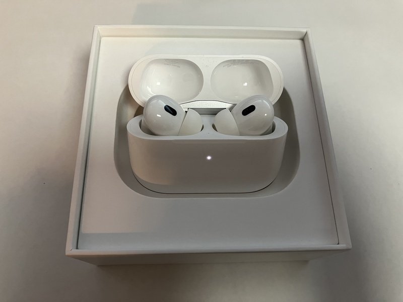 FG035 AirPods Pro 第2世代 MQD83J/A 箱/付属品あり 【公式通販】