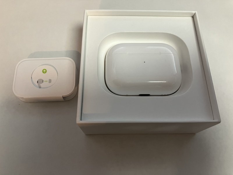 FG035 AirPods Pro 第2世代 MQD83J/A 箱/付属品あり 【公式通販】