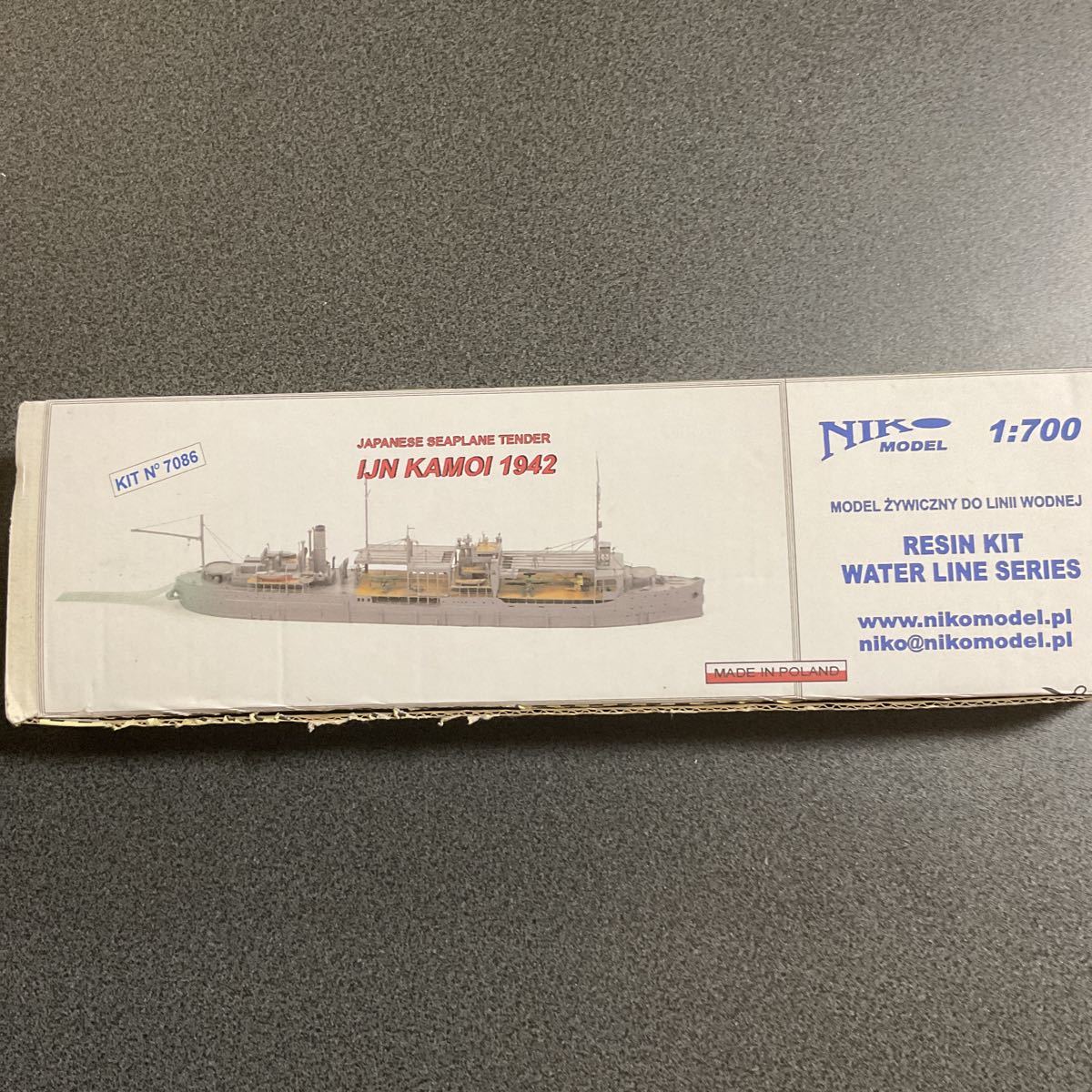1/700 NIKO MODEL 日本海軍 水上機母艦『神威』未組立 レジンキット