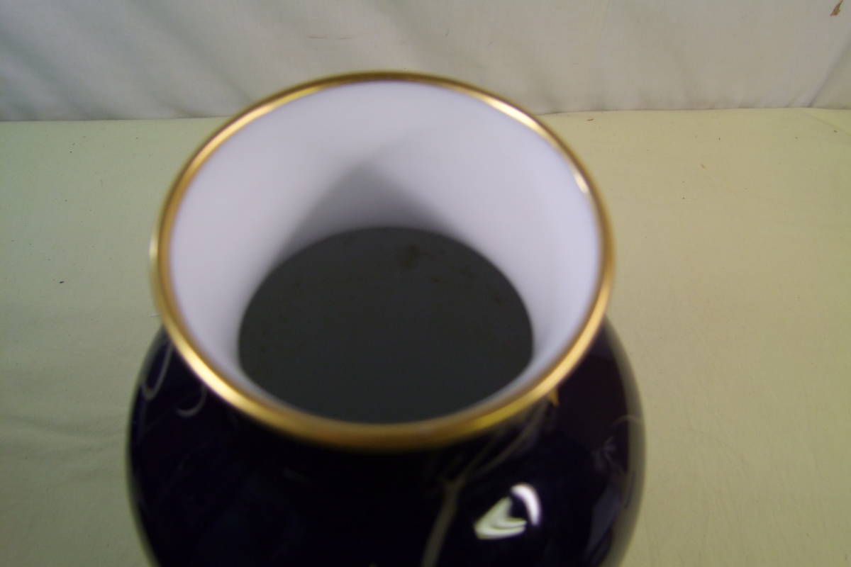 大倉陶園ー箱付ー瑠璃金蝕ぶどう 28cm 花器・花瓶・フラワーベース