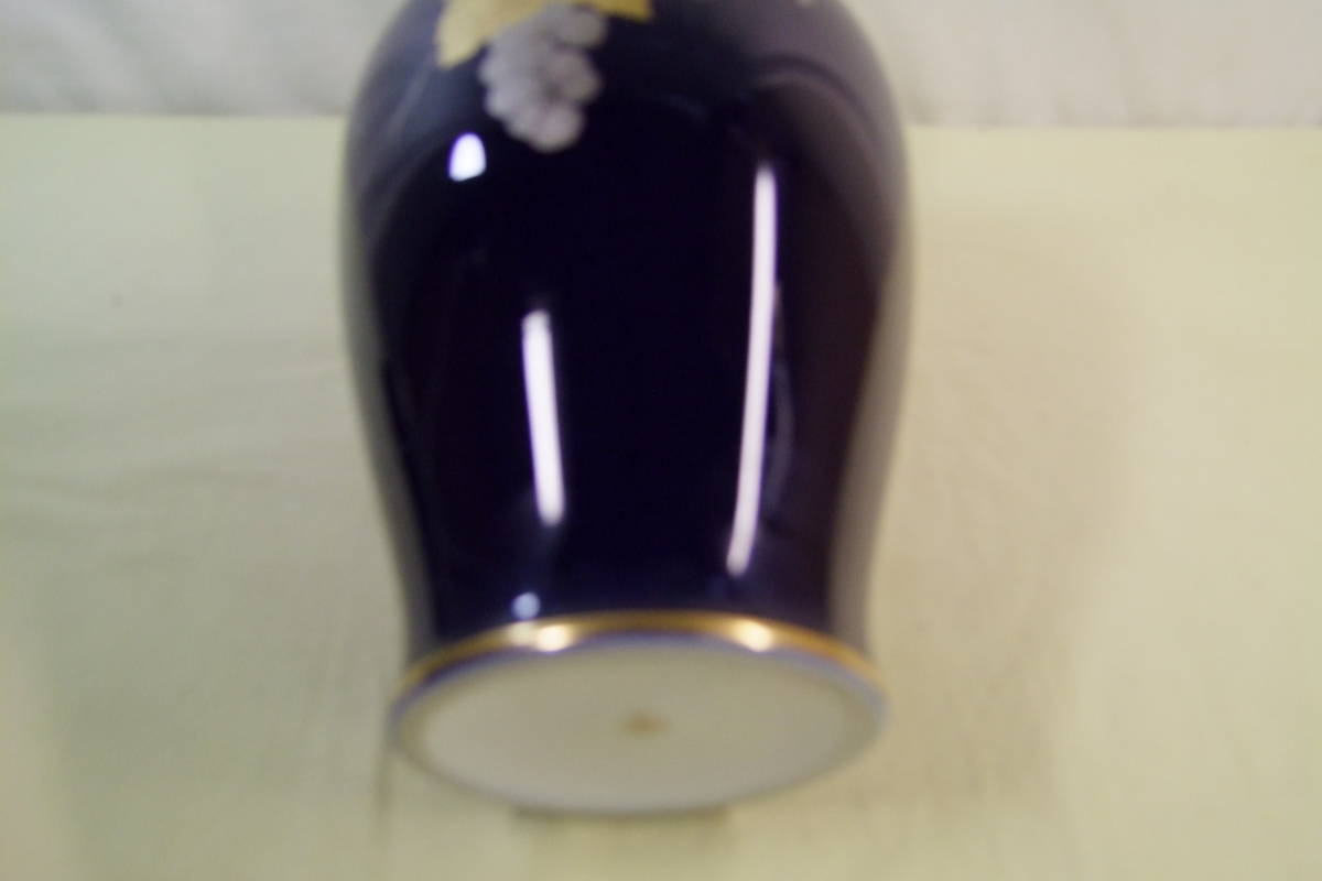 大倉陶園 金瑠璃 花瓶 ぶどう 大倉陶園 瑠璃 金蝕 葡萄 花瓶 36cm