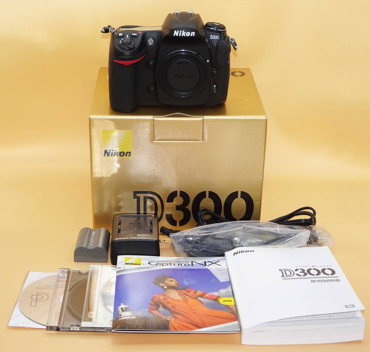 Nikon 美品 - SLT-A65V ミラーレス一眼 ダブルズームレンズ ニコン