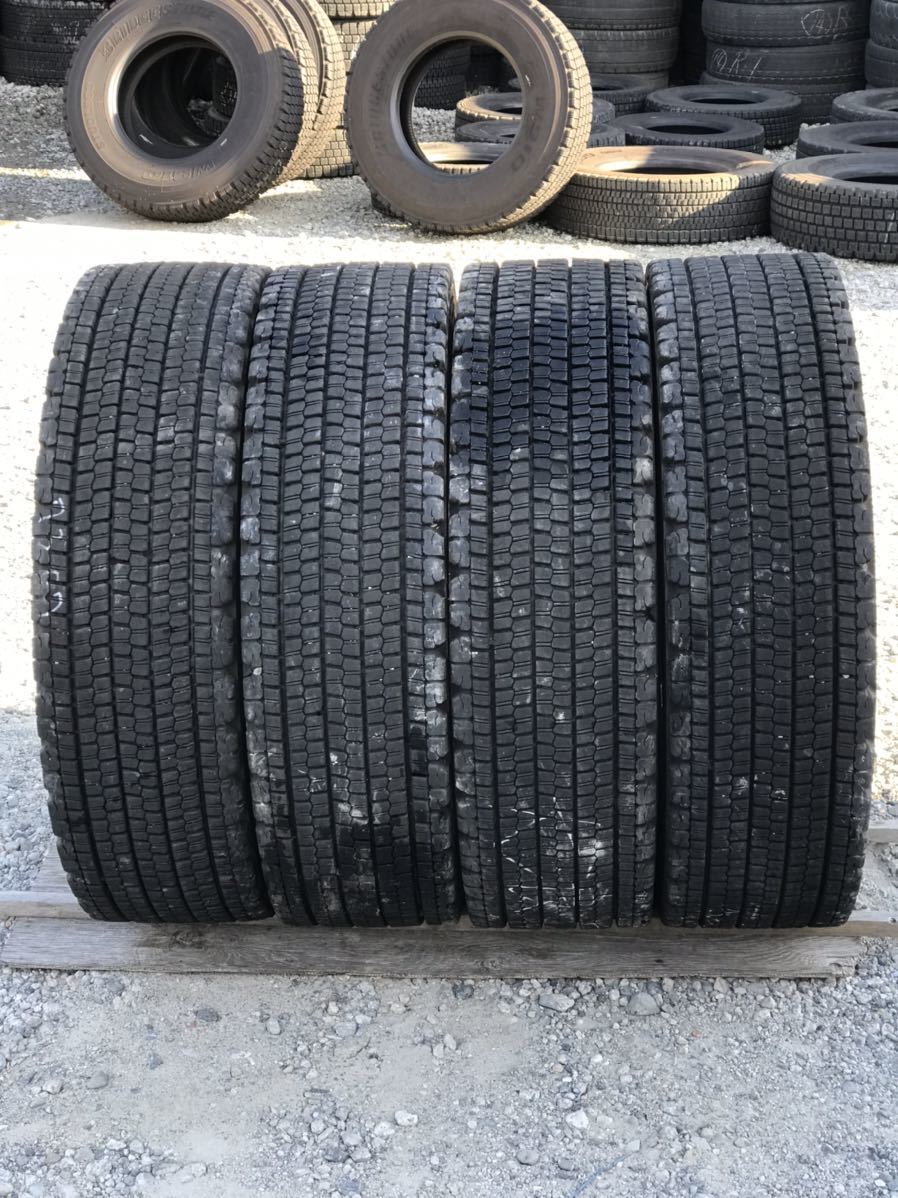 3888 ブリヂストン　275/80R22.5 スタッドレス　4本セット 2831 ブリヂストン 275/80R22.5 スタッドレス 4本セット ブリヂストン
