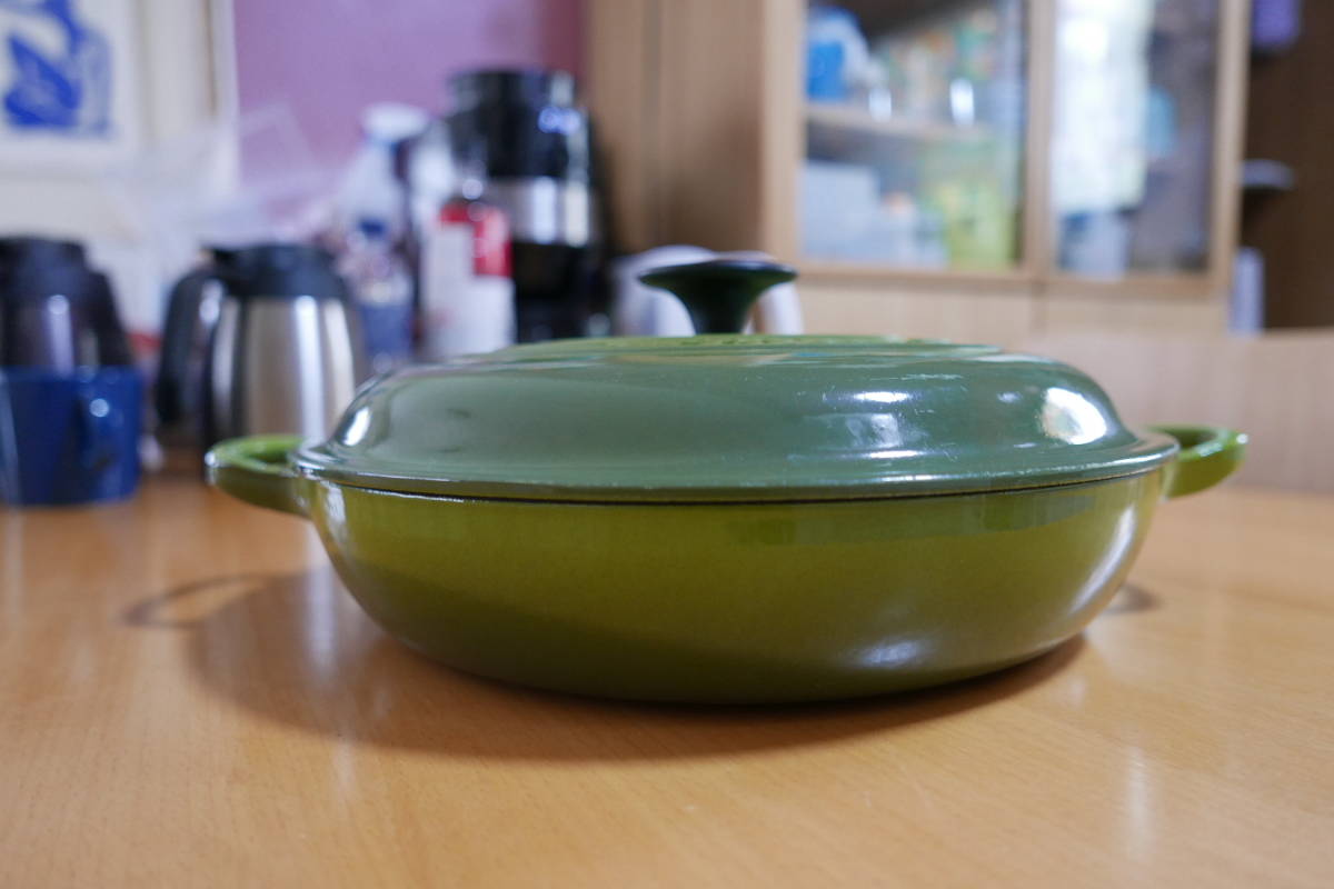 LE CREUSET ル クルーゼ 両手平鍋 鉄鍋 直径約26cm 鍋厚み約5cm 