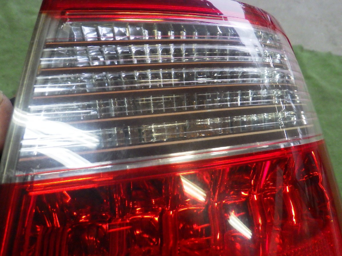 GRS180☆GRS182☆GRS184☆クラウン☆ロイヤルサルーン☆テールランプ