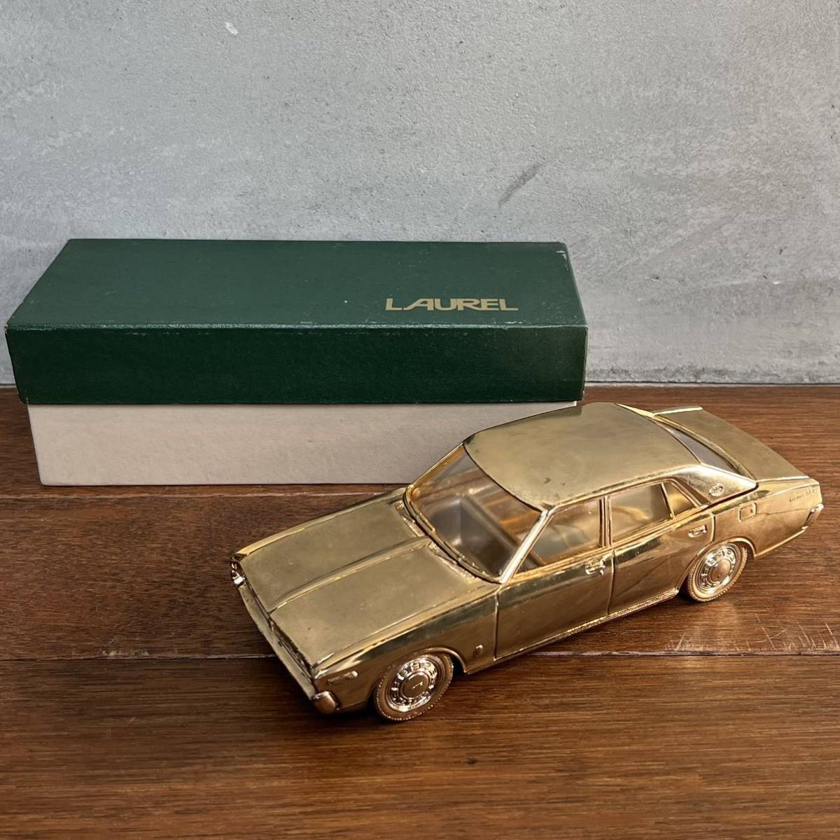 当時物 日産 ローレル LAUREL 金属製 シガレットケース シガーケース